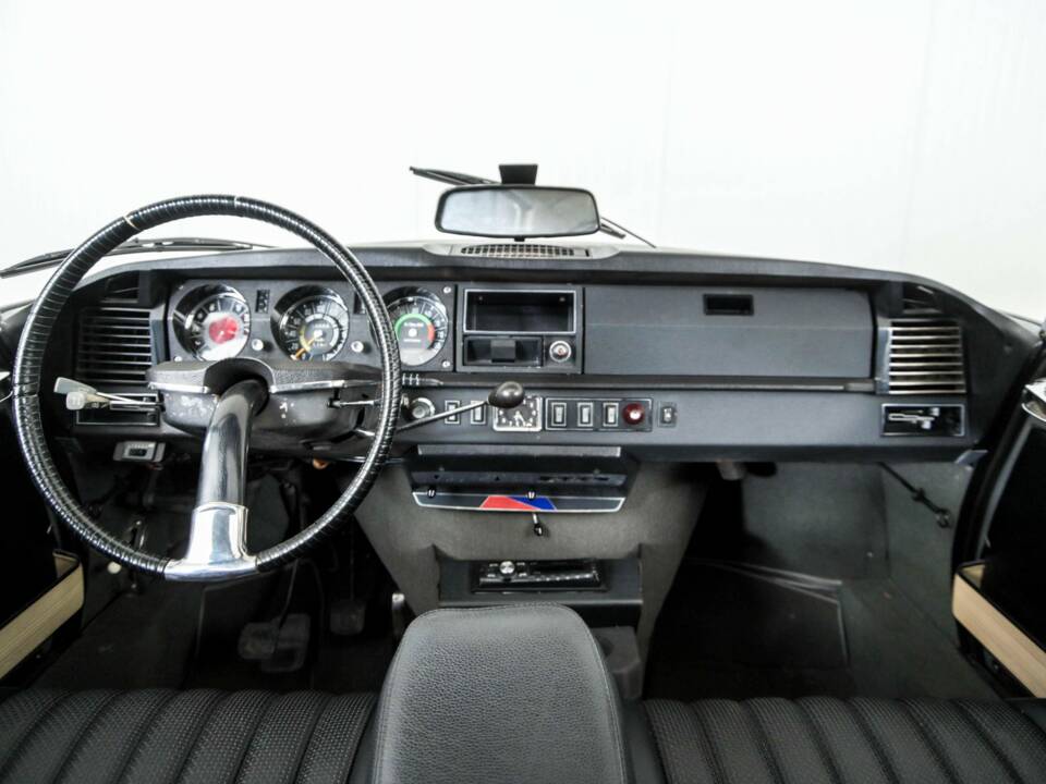 Image 7/50 of Citroën D Spécial (1971)