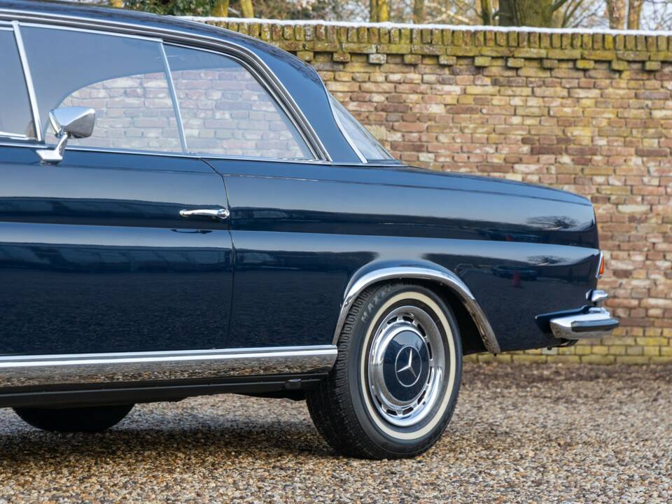Bild 11/50 von Mercedes-Benz 280 SE 3,5 (1970)