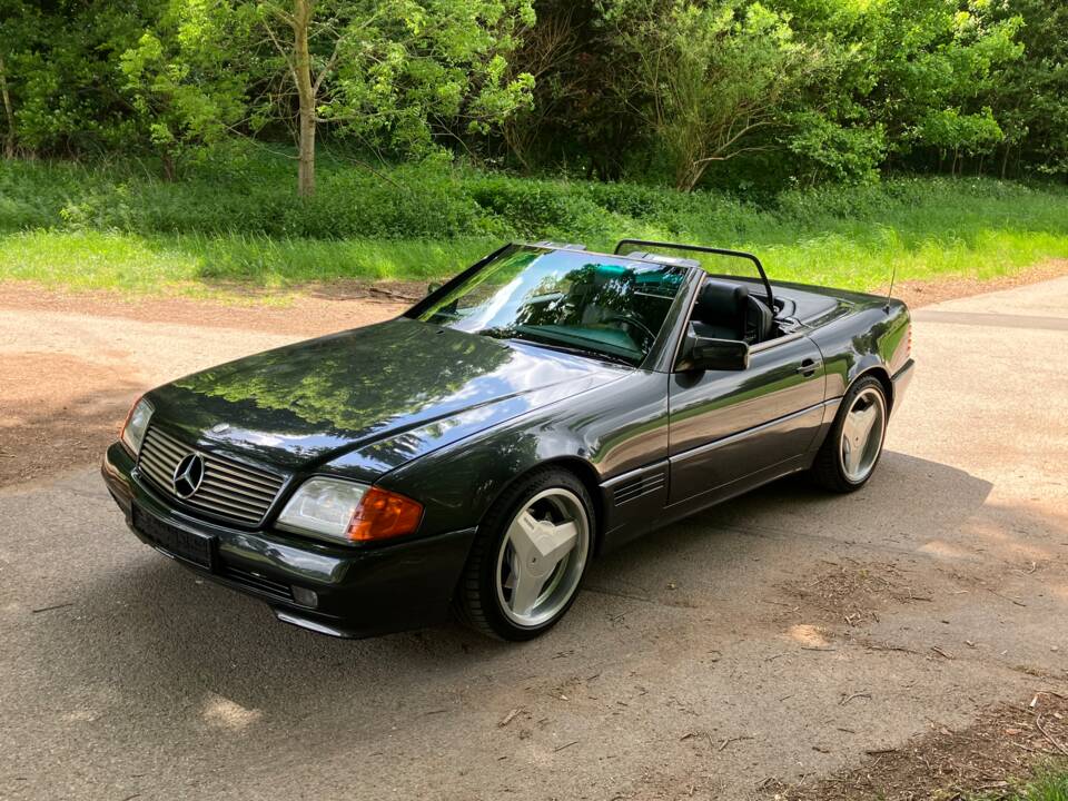 Obraz 16/29 pojazdu Mercedes-Benz 300 SL-24 (1991)