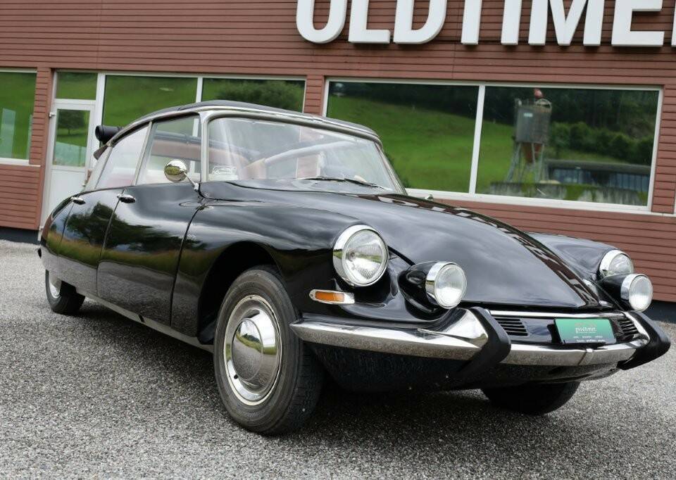 Imagen 9/37 de Citroën ID 19 (1964)