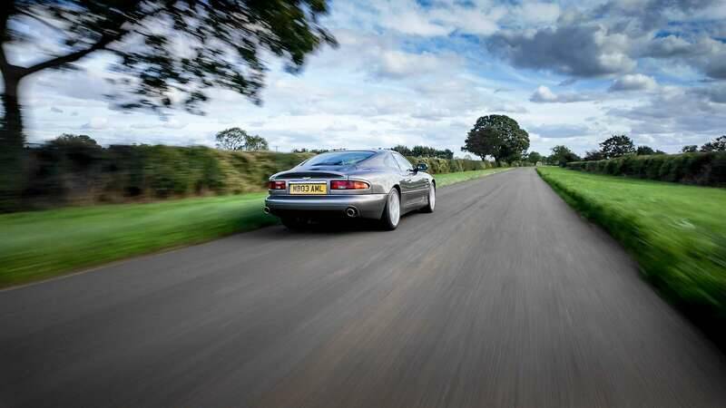 Image 15/36 of Aston Martin DB 7 GTA (2003)