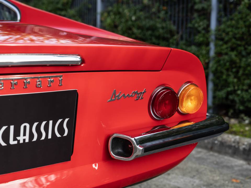 Afbeelding 13/31 van Ferrari Dino 246 GT (1972)
