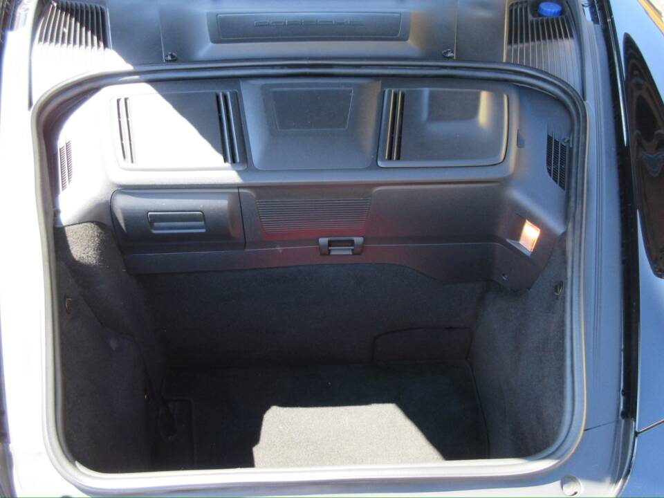 Bild 18/26 von Porsche 911 Turbo (2007)