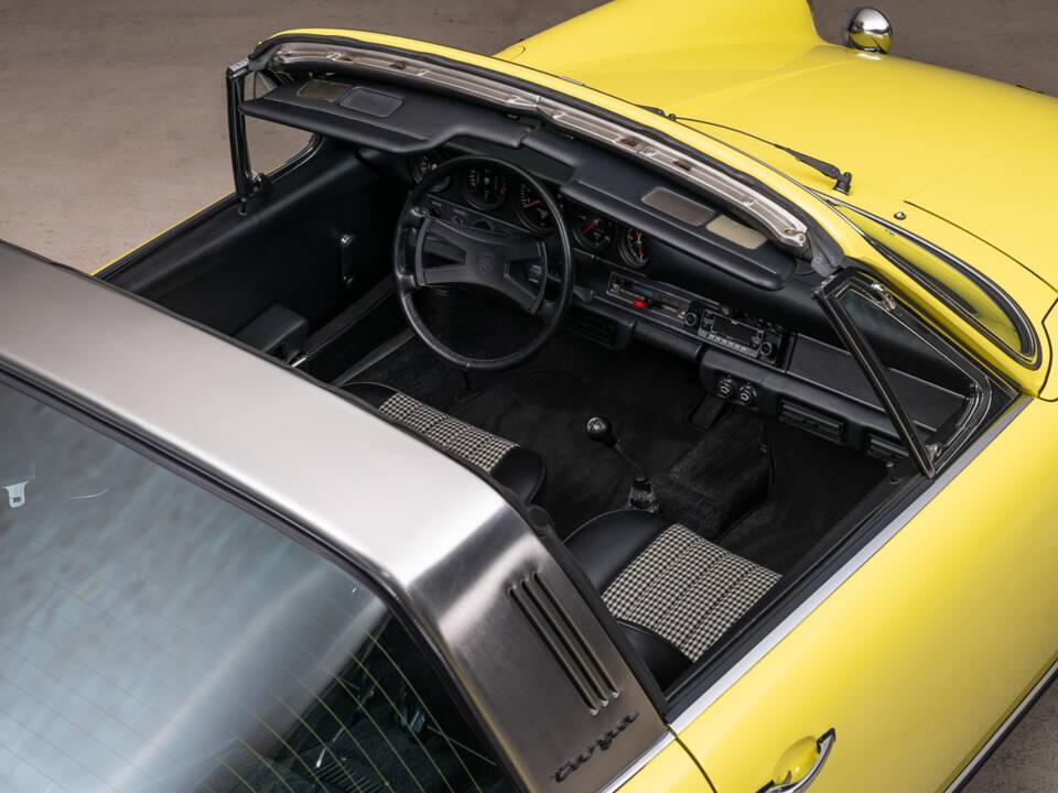 Bild 16/45 von Porsche 911 2.4 S "Ölklappe" (1972)