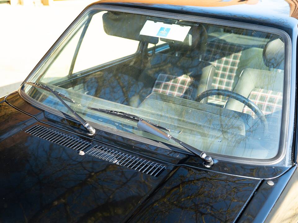 Bild 19/54 von Volkswagen Golf Mk I GTI 1.6 (1980)
