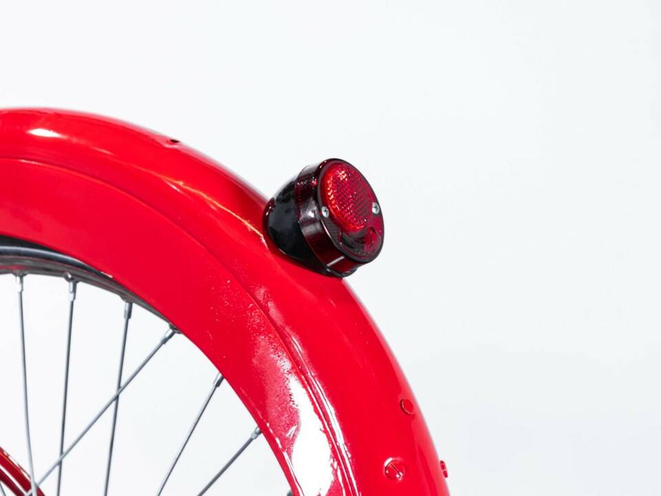 Image 15/44 of Ducati DUMMY (1952)