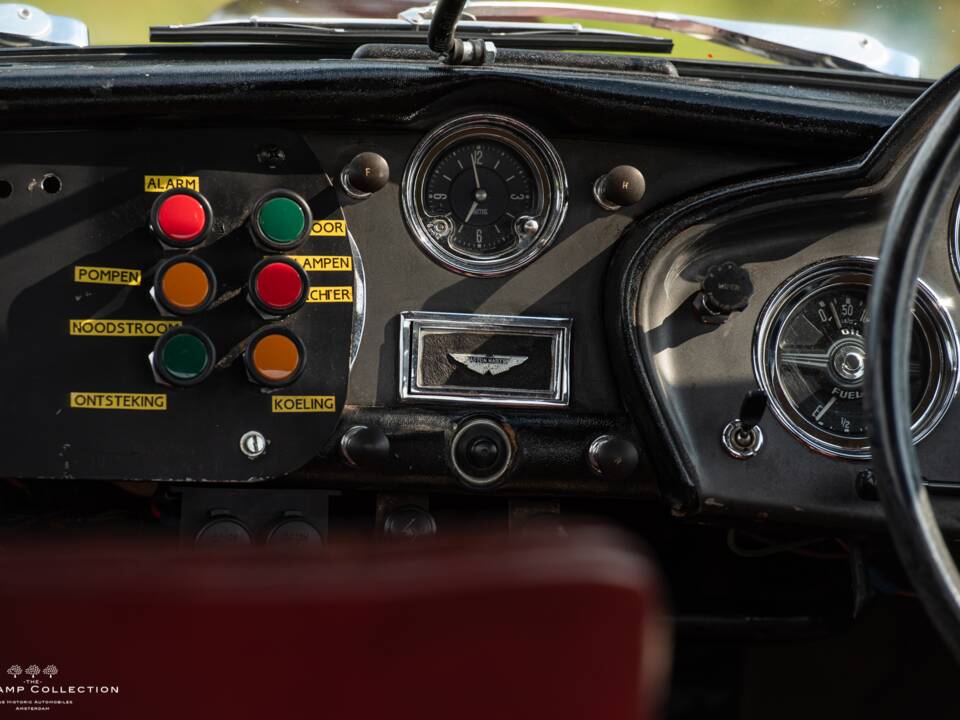 Immagine 20/23 di Aston Martin DB 2/4 Mk III (1958)