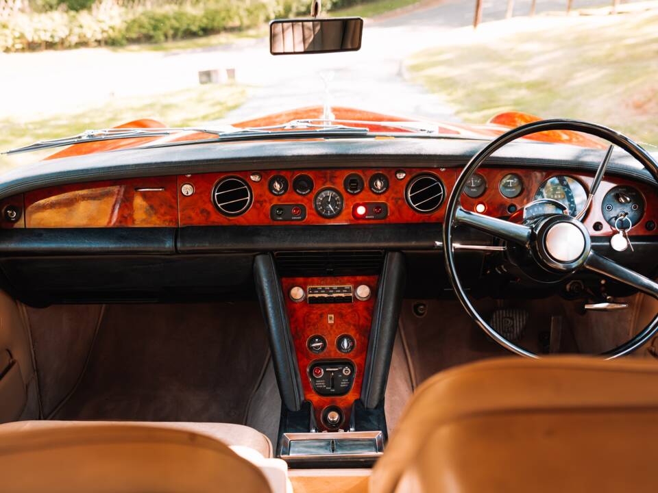 Immagine 4/50 di Rolls-Royce Silver Shadow I (1970)