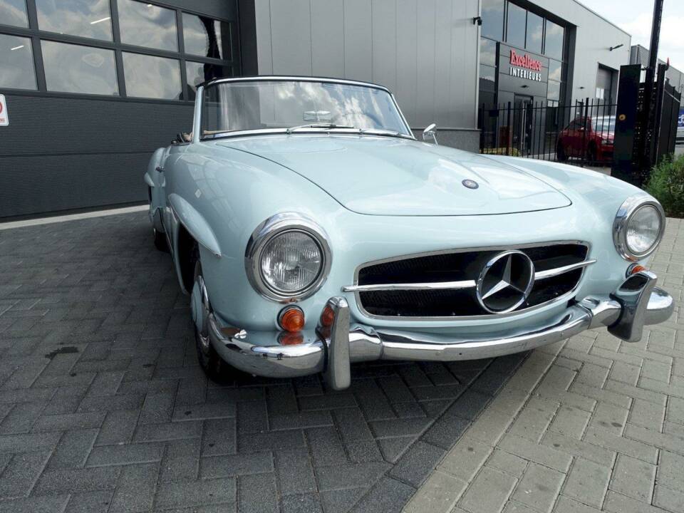 Image 13/43 of Mercedes-Benz 190 SL (1957)