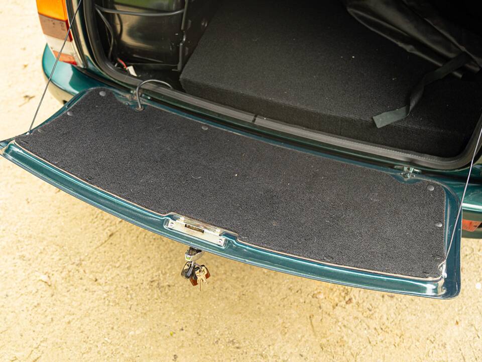 Image 79/85 of Rover Mini Cabriolet (1996)