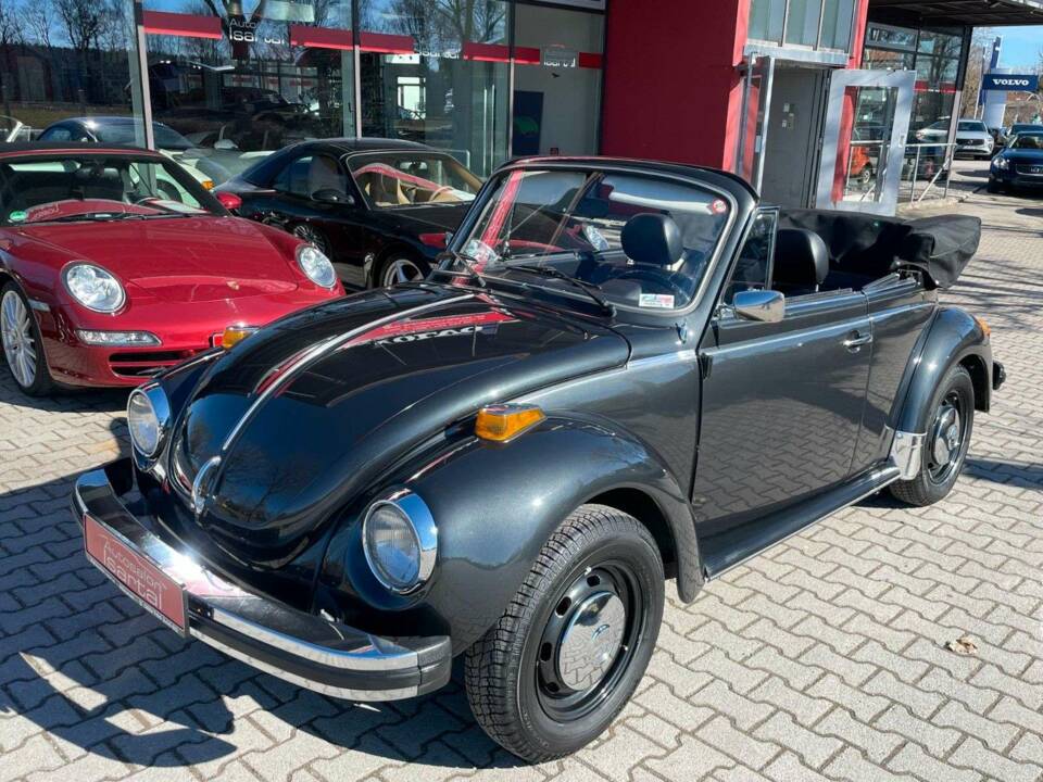 Image 2/20 of Volkswagen Beetle 1600 (1978)