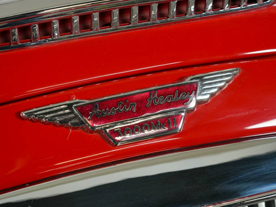 Image 12/43 of Austin-Healey 3000 Mk II (BJ7) (1963)