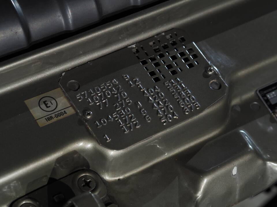 Immagine 19/51 di Mercedes-Benz 280 SL (1985)