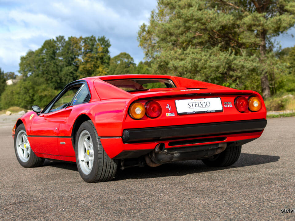 Image 29/65 of Ferrari 308 GTB (1978)