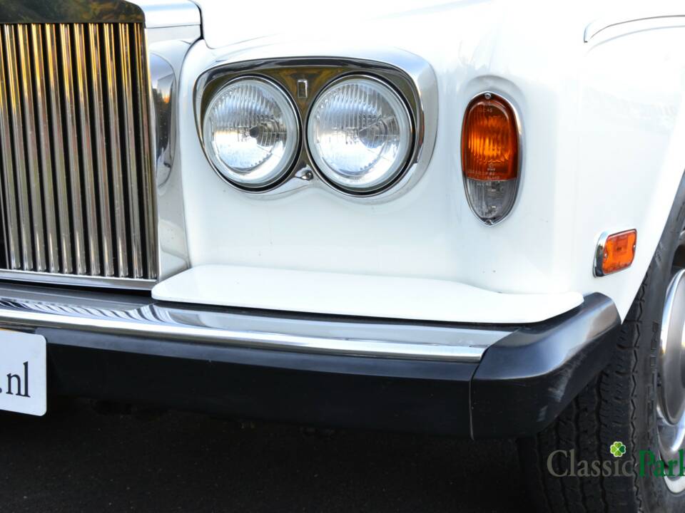 Imagen 38/50 de Rolls-Royce Silver Wraith II (1979)