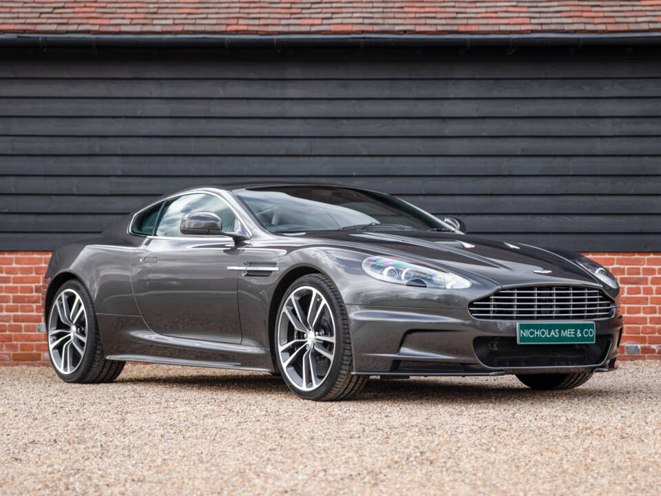 Bild 1/71 von Aston Martin DBS (2011)