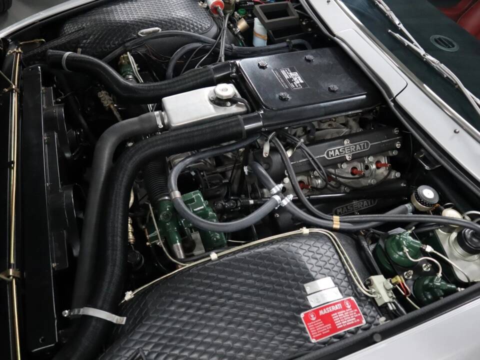 Bild 33/72 von Maserati Khamsin (1975)