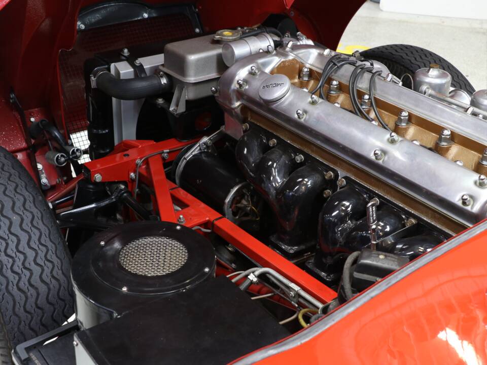 Bild 37/41 von Jaguar E-Type 3.8 (1963)