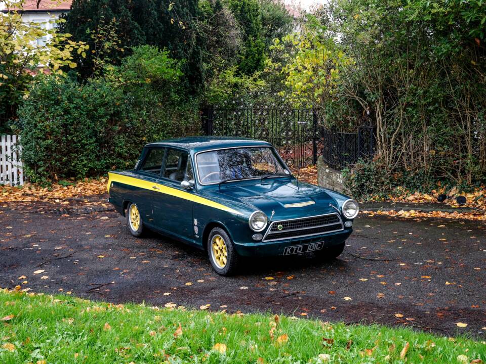 Afbeelding 18/40 van Ford Cortina 1200 (1965)