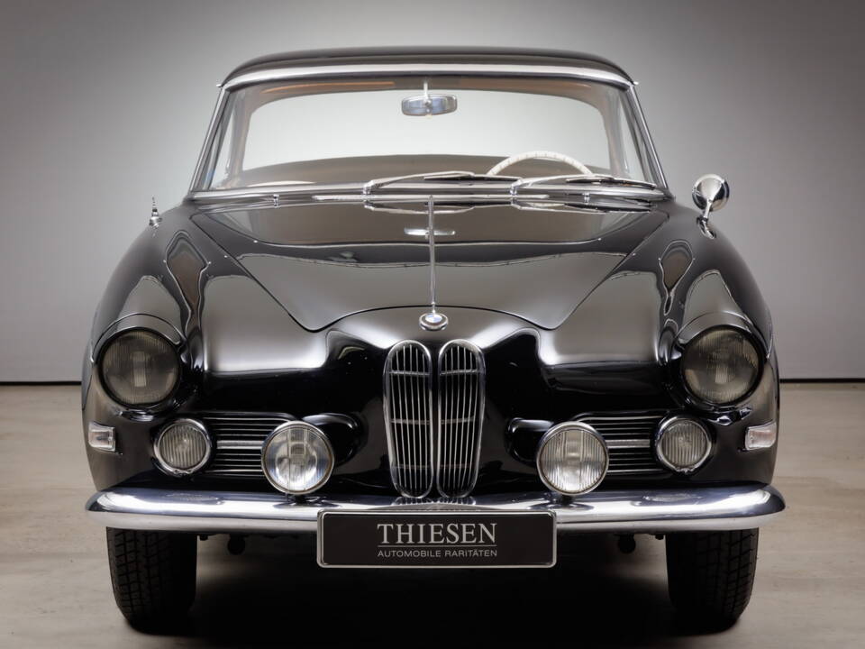 Image 2/29 de BMW 503 (1958)