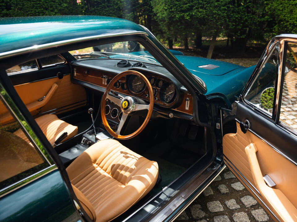 Immagine 4/50 di Ferrari 365 GTC (1969)