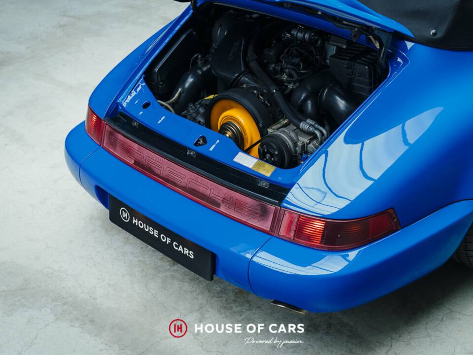 Image 14/25 of Porsche 911 Carrera 4 (1992)