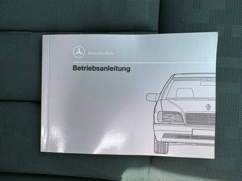 Image 46/46 of Mercedes-Benz 500 SE (1991)