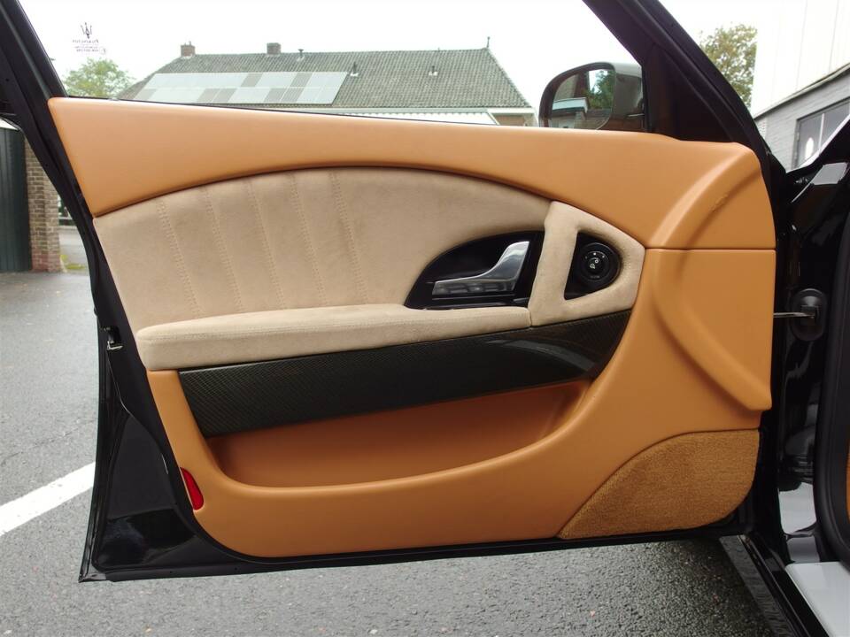 Imagen 38/92 de Maserati Quattroporte 4.2 (2008)
