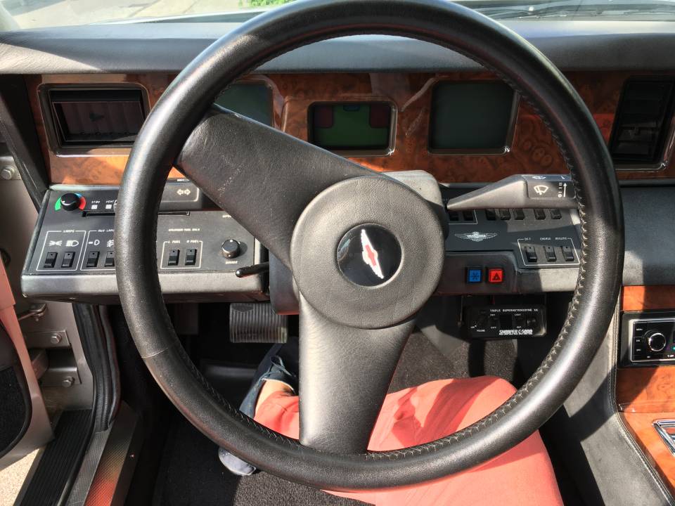 Bild 11/28 von Aston Martin Lagonda (1986)