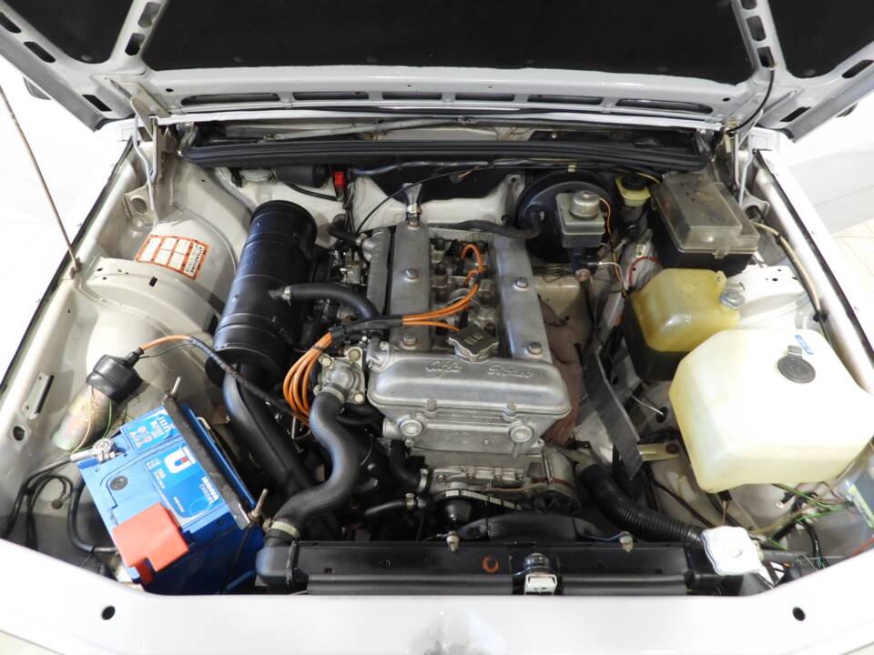 Image 12/15 of Alfa Romeo Giulietta 1.8 (1980)