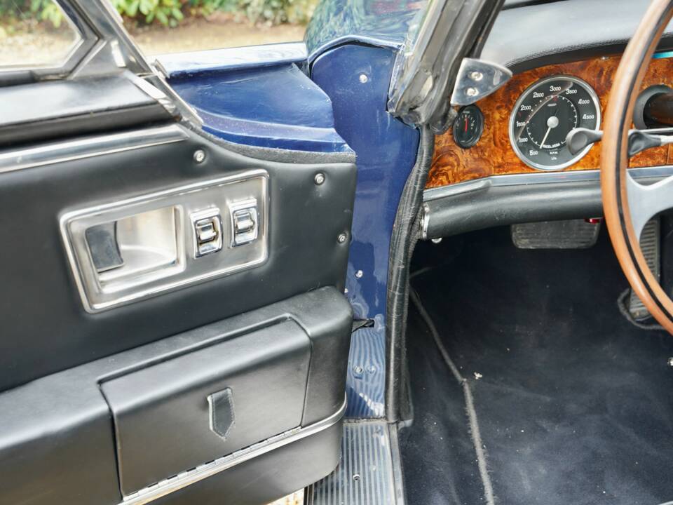 Imagen 37/50 de Facel Vega Facel II (1962)