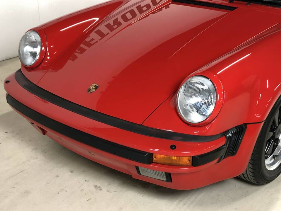 Bild 27/39 von Porsche 911 Speedster 3.2 (1989)