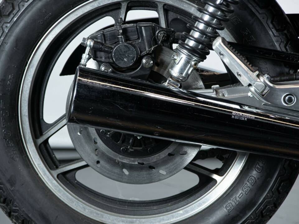 Image 20/50 de Suzuki GSX 1100 ES (1988)