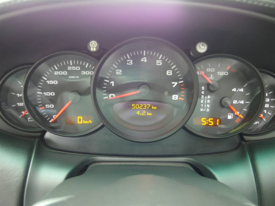 Bild 53/100 von Porsche 911 Carrera 4S (2002)