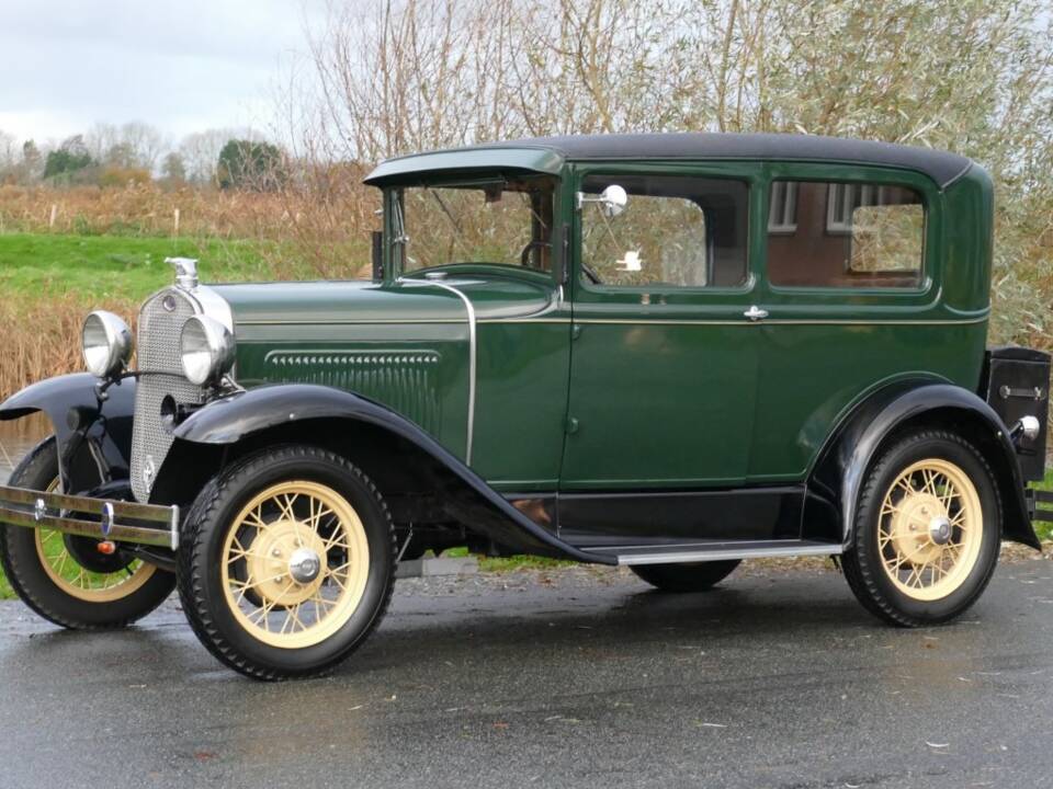 Image 3/13 of Ford Model A Tudor Sedan (1930)