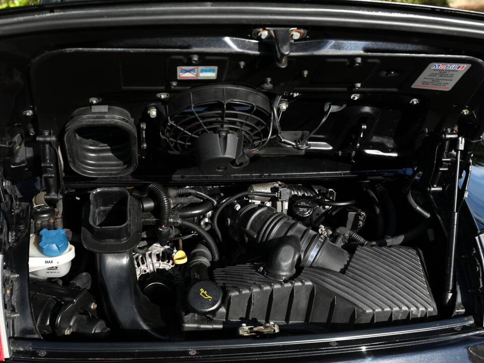 Imagen 5/20 de Porsche 911 Carrera (2003)