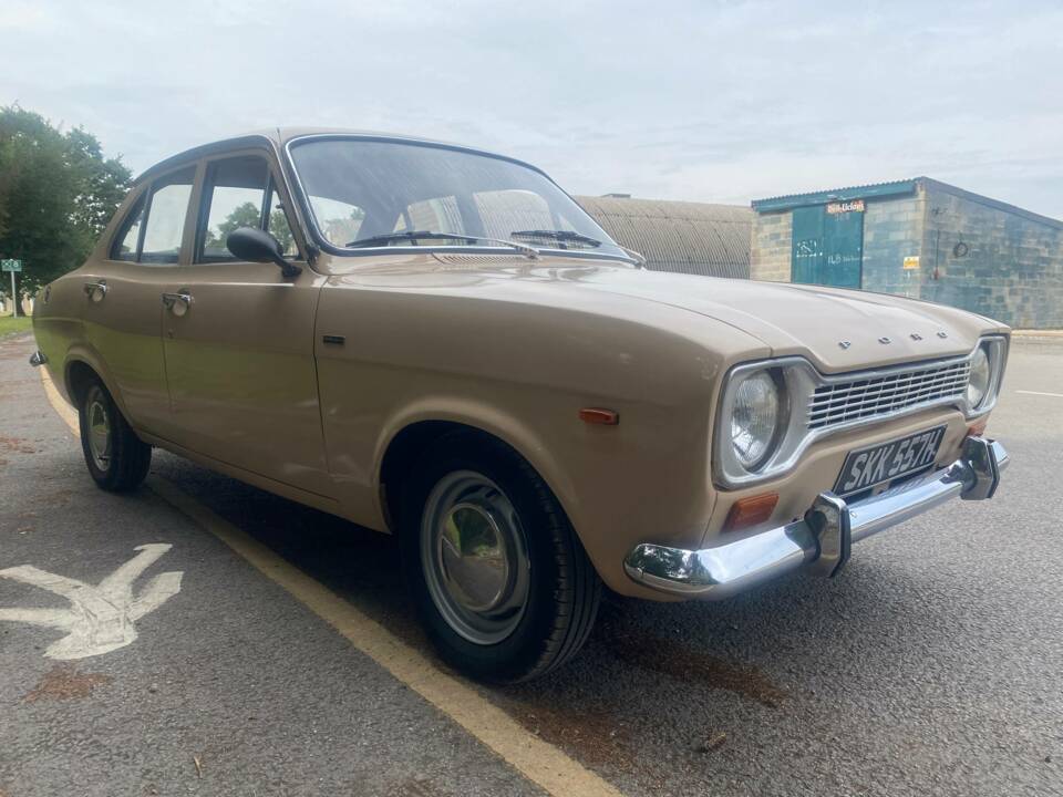 Afbeelding 4/98 van Ford Escort 940 DeLuxe (1970)