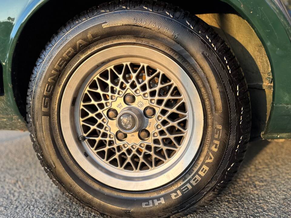 Image 19/40 of Jaguar Sovereign 3.6 (1989)