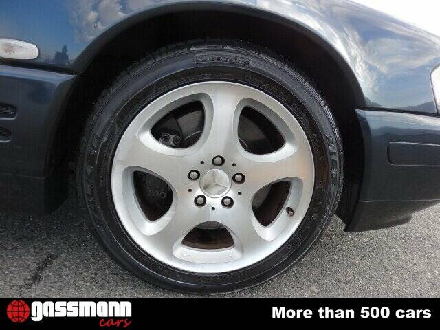 Image 5/15 of Mercedes-Benz SL 320 (2000)
