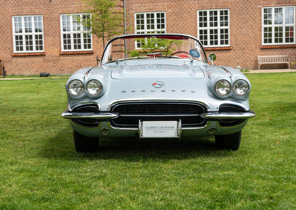 Image 68/78 of Chevrolet Corvette (1962)