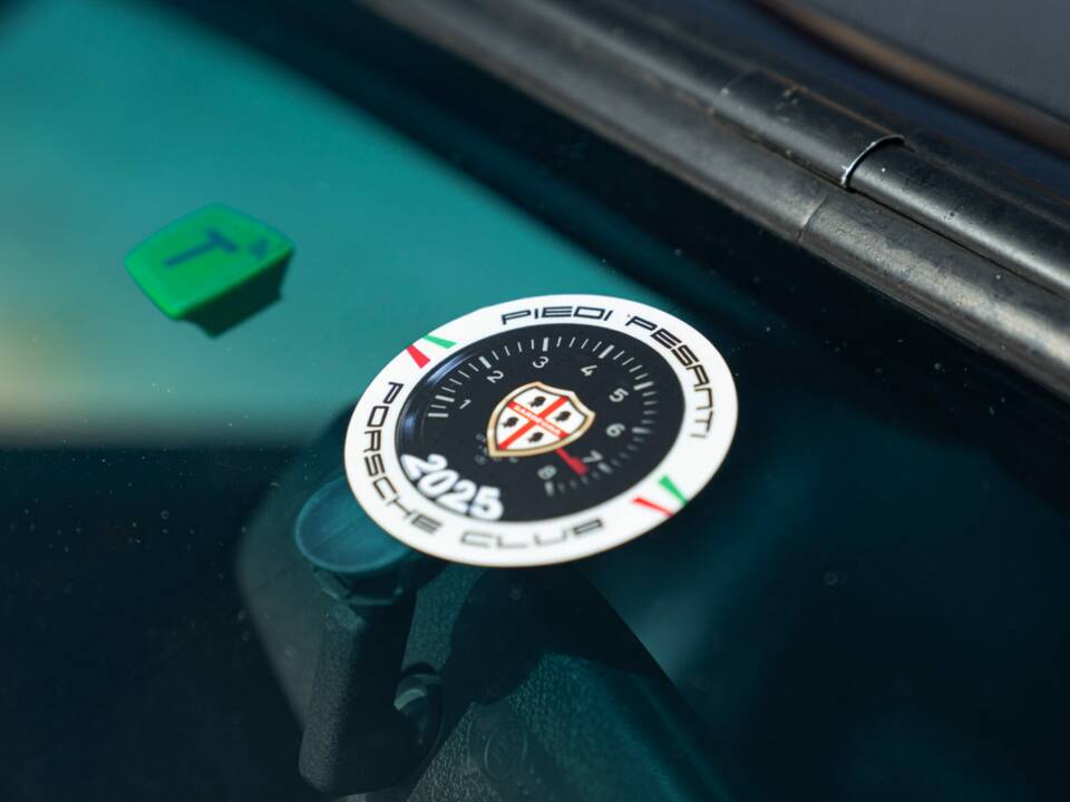 Bild 9/50 von Porsche 911 Carrera 3.2 (1989)