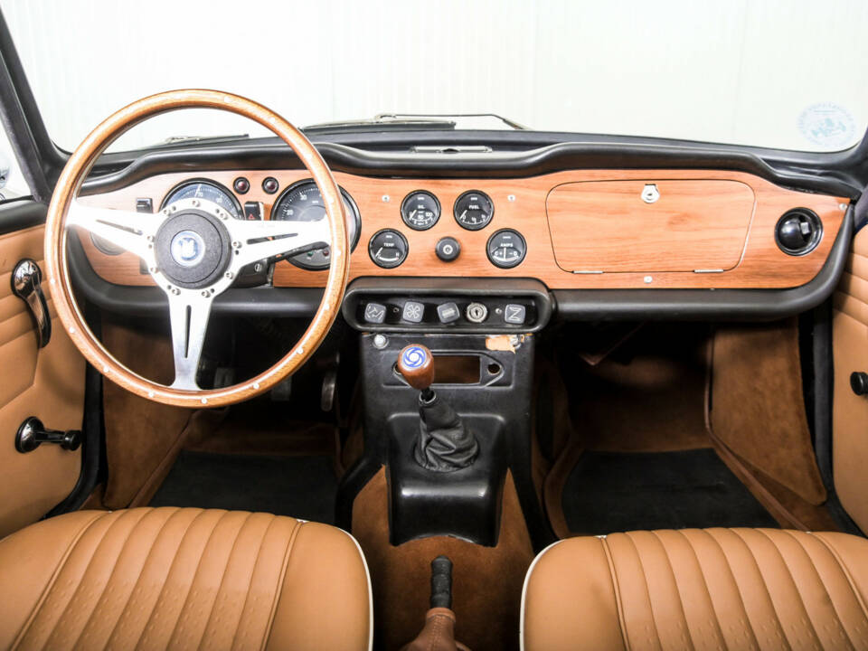 Image 7/50 de Triumph TR 250 (1968)