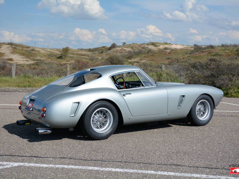 Image 6/24 de Ferrari 250 GT (1963)