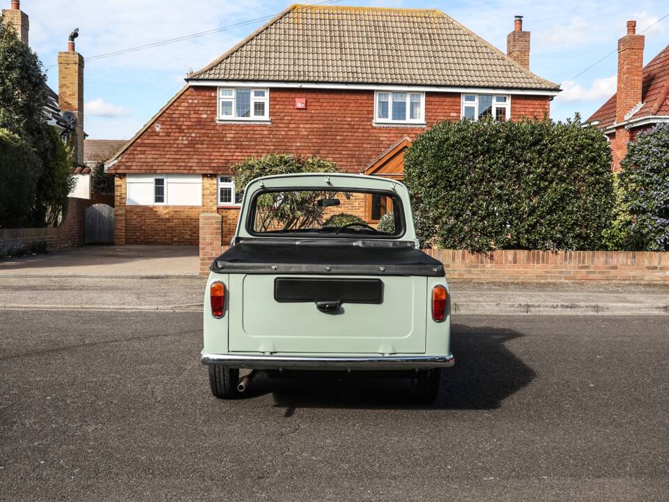 Immagine 23/36 di Morris Mini Pickup (1962)