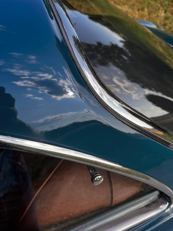 Image 13/22 de Alfa Romeo 2600 Sprint (1963)