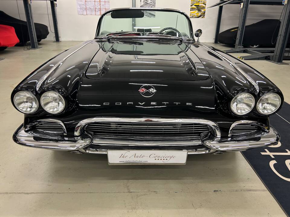 Immagine 2/24 di Chevrolet Corvette (1962)