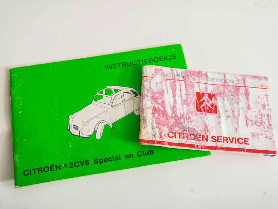 Image 46/50 de Citroën 2 CV 6 (1987)