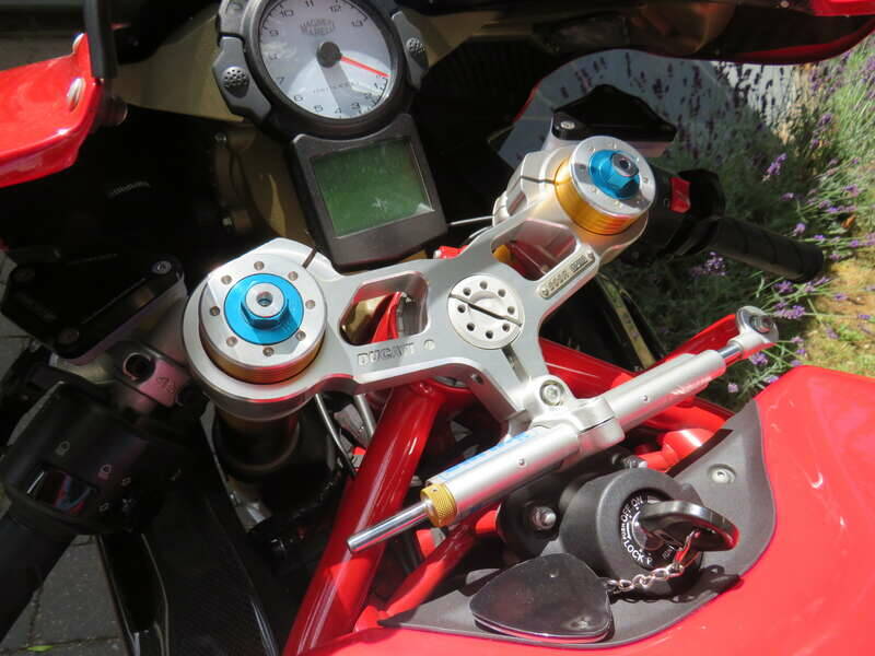Imagen 16/50 de Ducati DUMMY (2007)