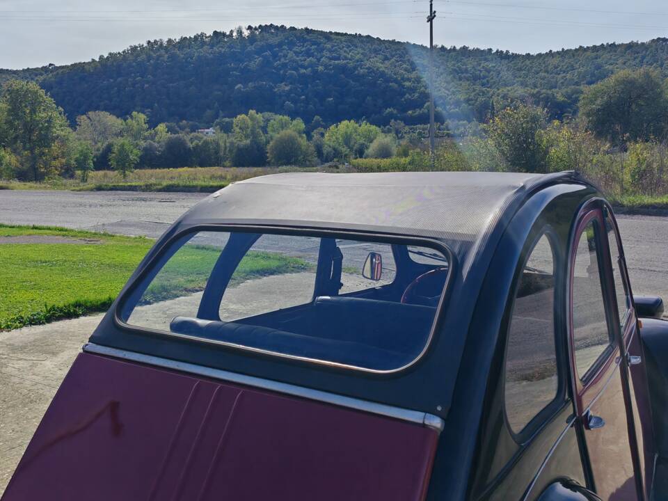 Bild 11/36 von Citroën 2 CV 6 (1978)