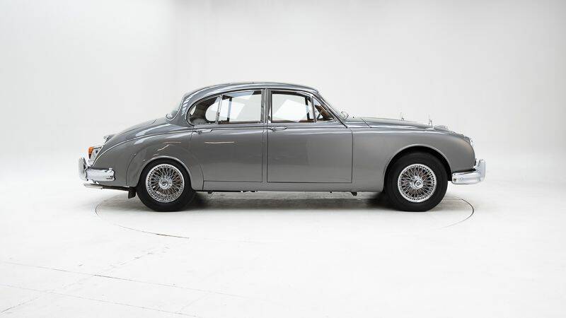 Afbeelding 6/15 van Daimler 2,5 Liter V8 (1965)